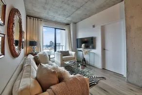 Luxury Old Montreal Condos with Rooftop Spa - Image 3