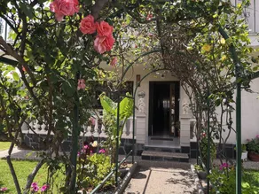 Villa con jardín piscina y cerca playa - Image 3