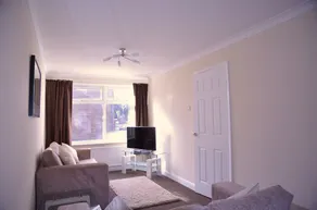 People Boxes Apartments - 18 Rookwood - Image 3