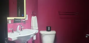 Vu Guesthouse - Image 2