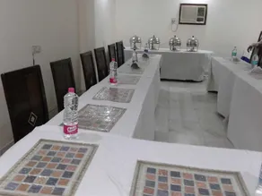 Vishal Residency Hotel - Image 4