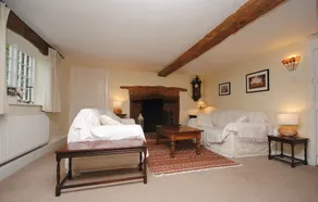 Poplars Farm House - Image 2