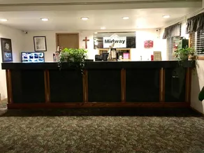 Midway Inn - Image 3