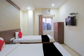 Hotel Guest Inn By OYO Rooms - Image 4