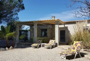 Family friendly house with pool - Image 5