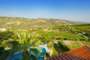Simpson Secret - Crete - Image 3
