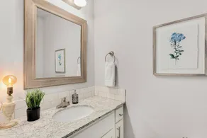 The Sicily House - 3 King Suites - Quiet Fayetteville Retreat - Image 2