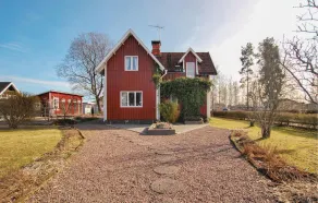 Stunning Home in Hultsfred With 2 Bedrooms and Wifi - Image 4