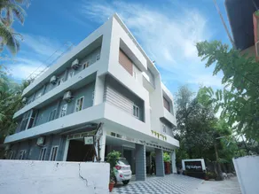 Sreepathi Nirmalyam By OYO Rooms - Image 3