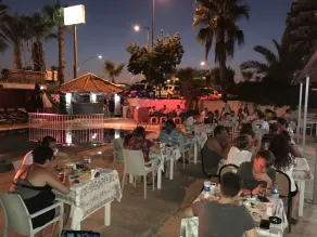 Semt Luna Beach Hotel - Image 4
