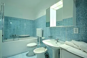 Casa Bizzarra - Image 4