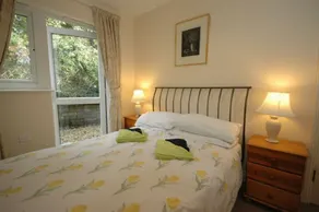 Whippingham - Image 3