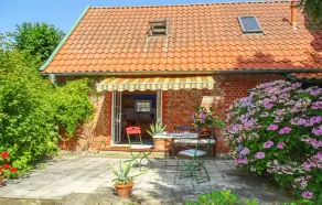 Stunning Home in Am Salzhaff With 1 Bedrooms and Wifi - Image 4