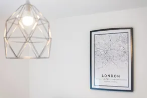 Beautiful Flat For 3 With A Garden In Acton - Image 4