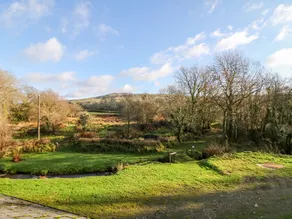 East Cleave - Image 4