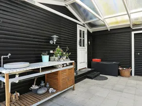 Cozy Holiday Home in Sæby With Large Garden - Image 3