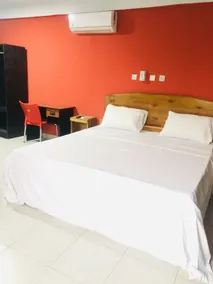 Thesyl Hotel - Image 5