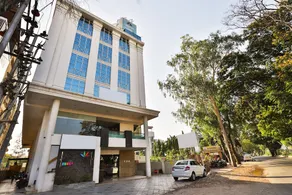 Hotel Aum Regency by OYO - Image 5