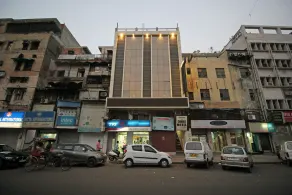 Duke Hotel & Restaurant - Image 4