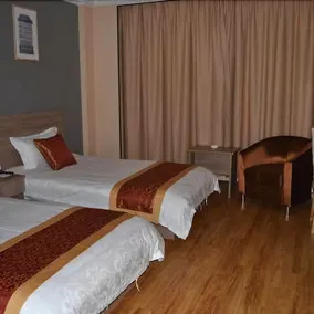 Holiday Boutique Hotel - Image 2