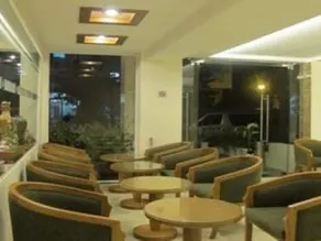 Bizu Hotel II - Phu My Hung District 7 - Image 2