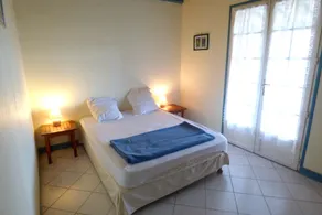 House With 2 Bedrooms in Montignac, With Furnished Garden and Wifi - Image 3