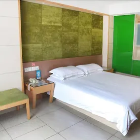 Luck 7 Hotel - Image 3