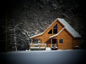 Bear Grove Cabins - Image 4