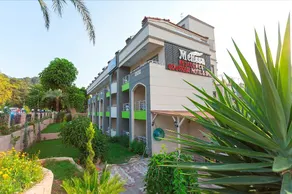 Melissa Residence & Spa Hotel - Image 2