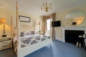 Kenmore Luxury Lodges - Image 5