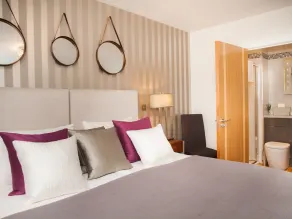 Henge House - Sarsen Apartment - Image 2