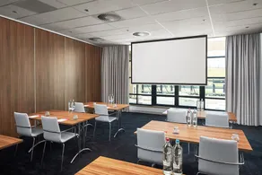Corendon Apartments Amsterdam Schiphol Airport Hotel - Image 4