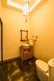 Shuimo Lanting Inn (Inside Taierzhuang Ancient City Scenic Area) - Image 2