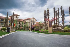 Veegle Resort Hengdian - Image 4
