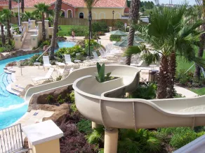 Regal Retreat - Image 3
