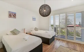Magnificent Beach House - Image 4