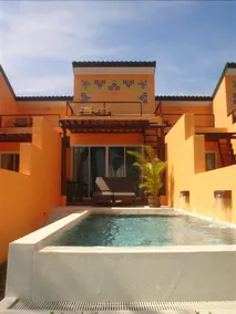 Sunshine Pool Villa Resort - Image 2