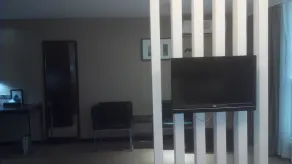 Jiashiting Hankou Railway Station Hotel - Image 3