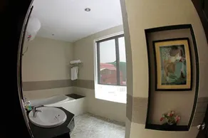 Best May Hotel - Image 5