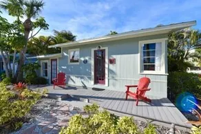 110 31st St 2 Bedroom Cottage by RedAwning - Image 5