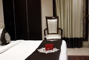 Aura Grand Residency - Image 5