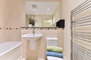 Allen Gardens Apartments - Image 3