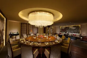 DoubleTree Resort by Hilton Hainan - Qixianling Hot Spring - Image 2