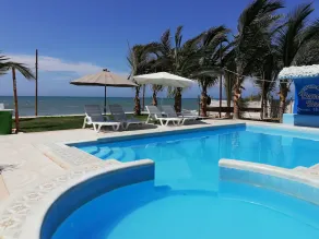 La Cueva Beach - Image 5