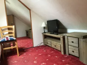 Ashford Warren Cottage Guest House - Image 2
