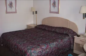 Davidson Lodge - Thomasville - Image 3