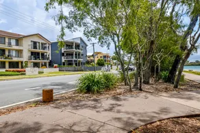 Coral Breeze Bradman Avenue Maroochydore - Image 5