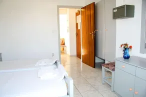 Michel - Image 4