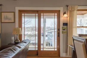Riverside Retreat - Image 5