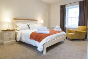 Stylish Apartment with Magnificent Views of Cumbrian Countryside - Image 2